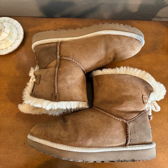 UGG Australia Classic Short Chestnut Shearling Boots – Size 10 US / 41 EU - Picture 3 of 8